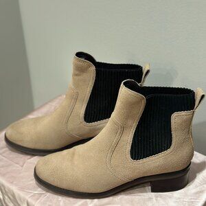 Cole Haan Peetz Water Resistant Chelsea Boot (Women) BIRCH, Size 11 B